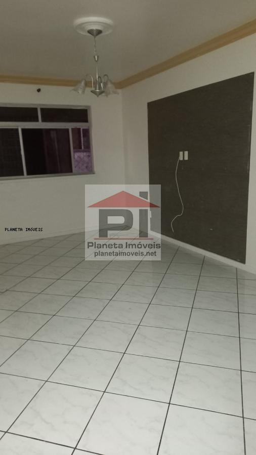 Apartamento à venda com 2 quartos, 72m² - Foto 13