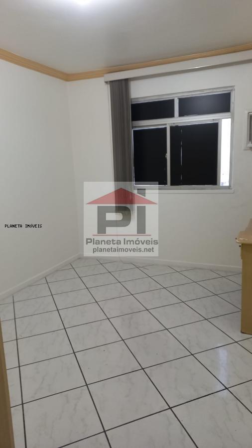 Apartamento à venda com 2 quartos, 72m² - Foto 14