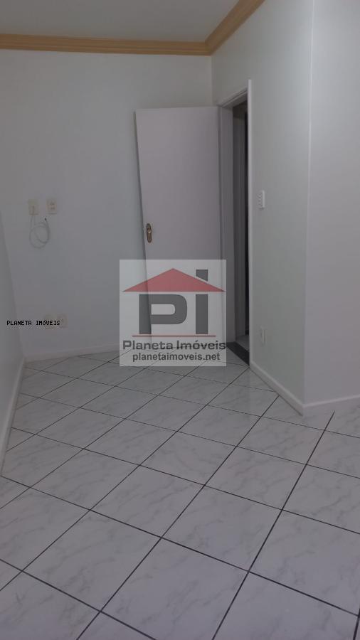 Apartamento à venda com 2 quartos, 72m² - Foto 18