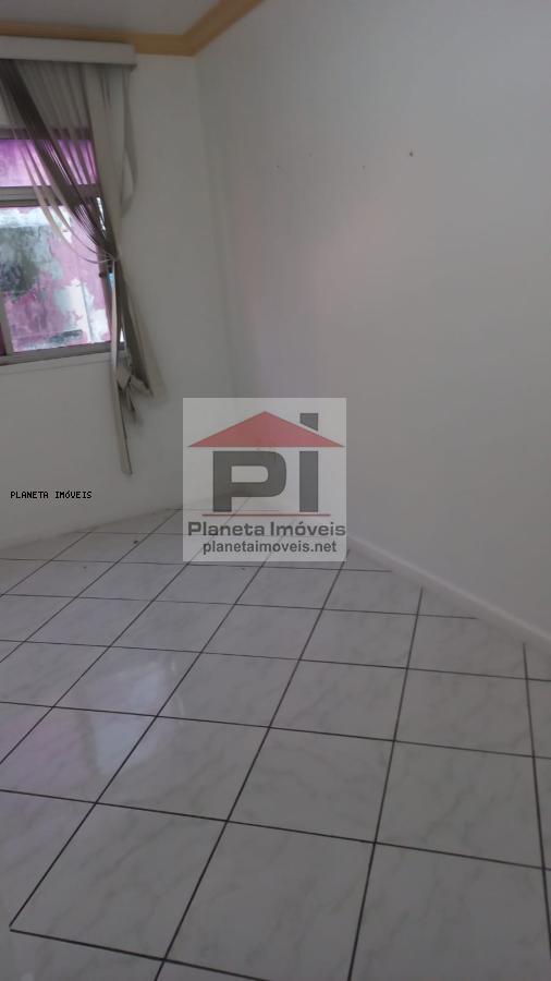 Apartamento à venda com 2 quartos, 72m² - Foto 19
