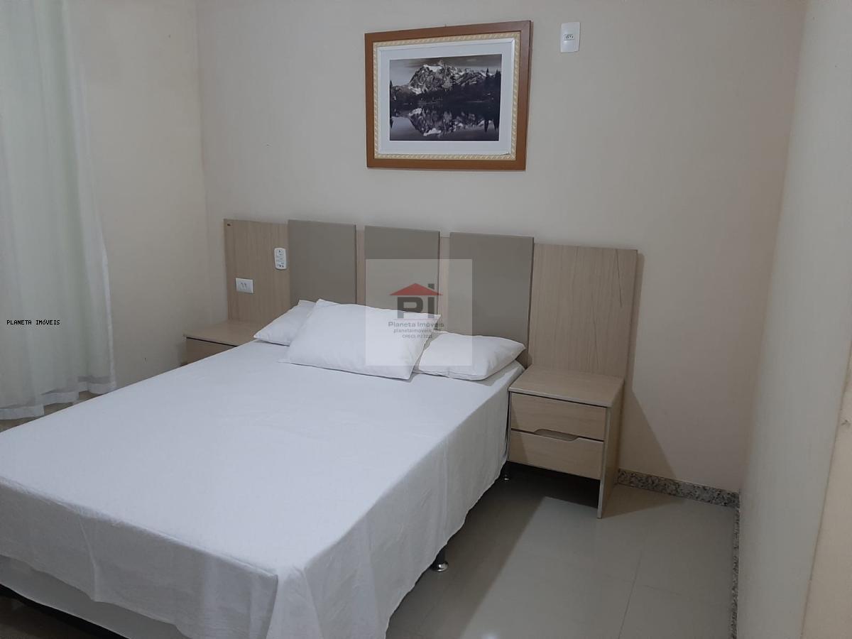 Casa, 5 quartos, 300 m² - Foto 9