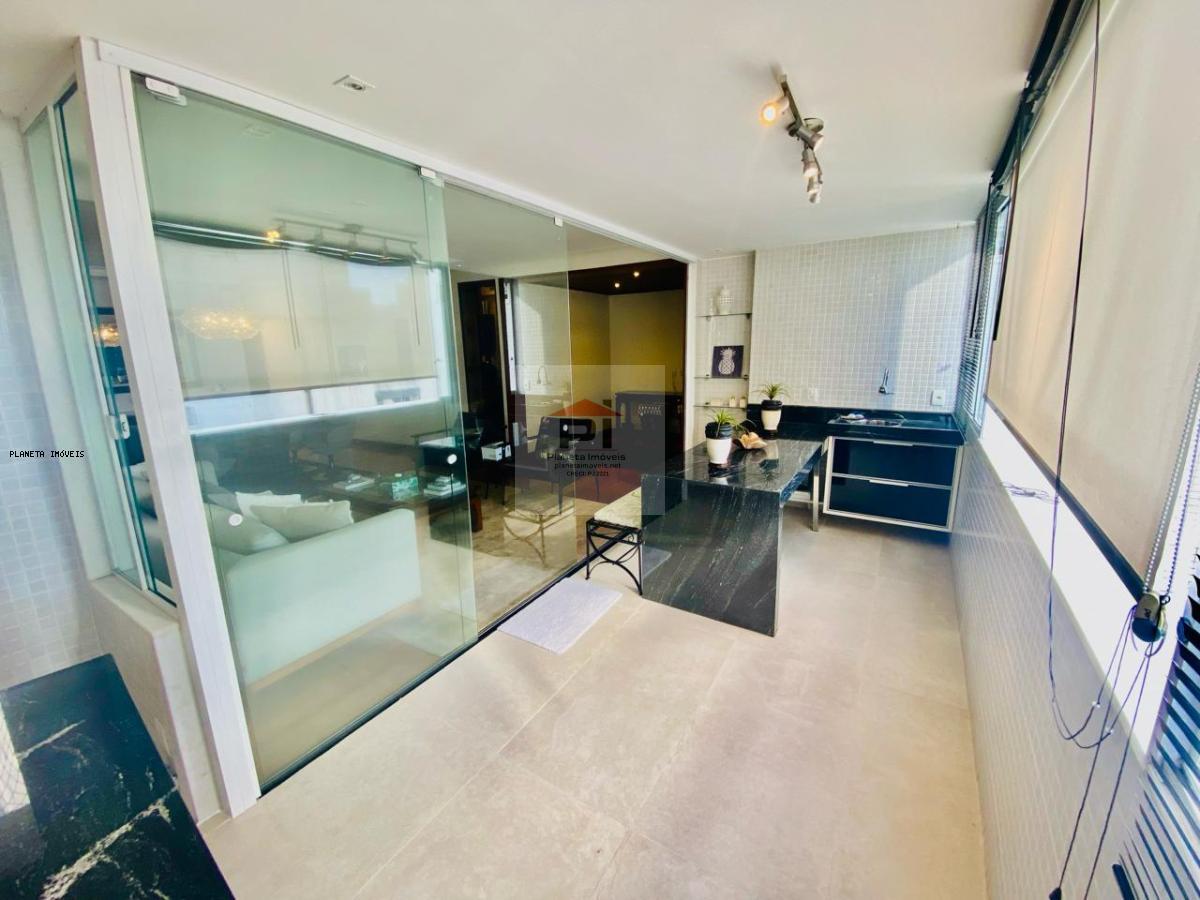 Apartamento, 3 quartos, 232 m² - Foto 1