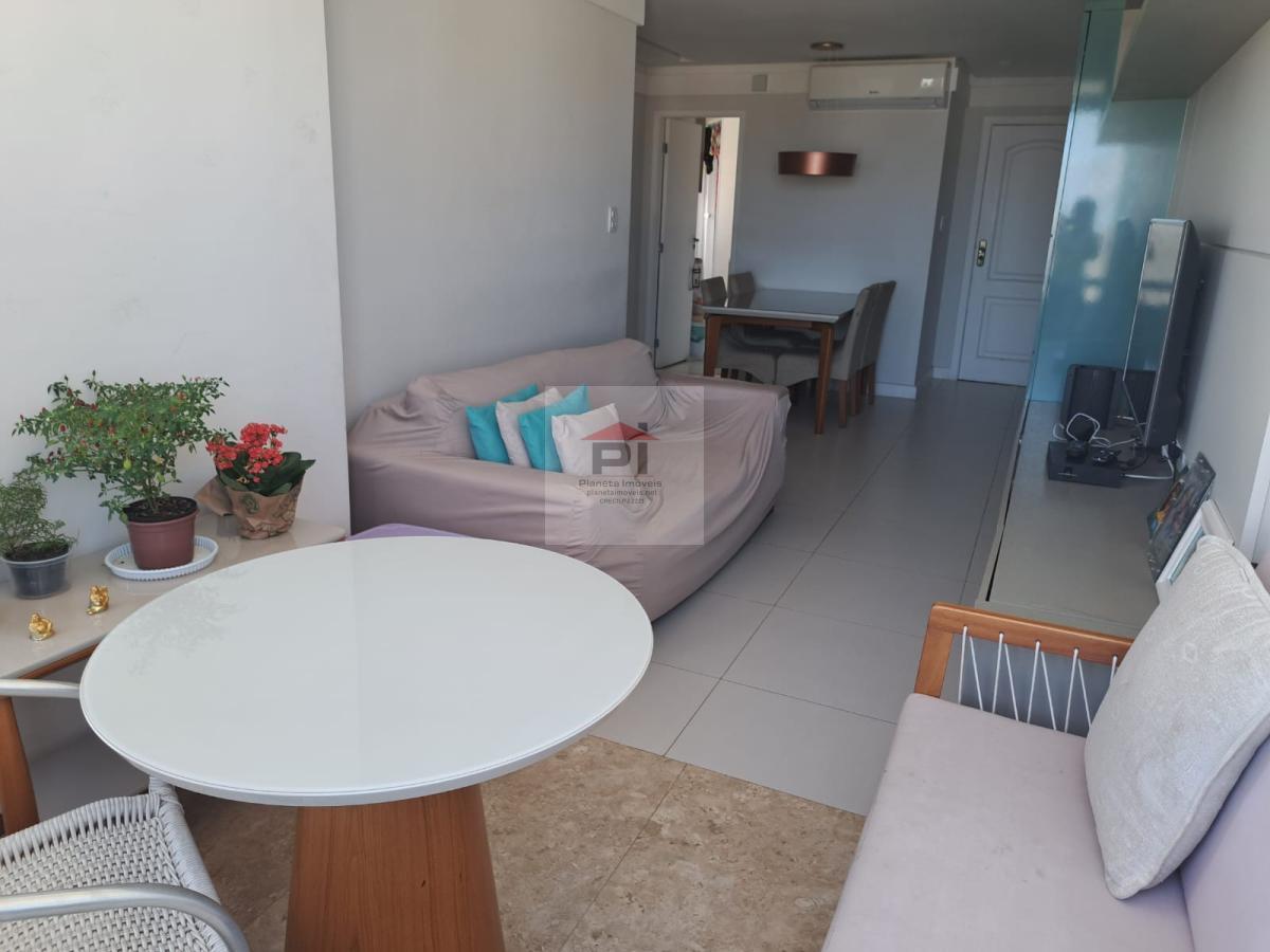 Apartamento à venda com 3 quartos, 84m² - Foto 2