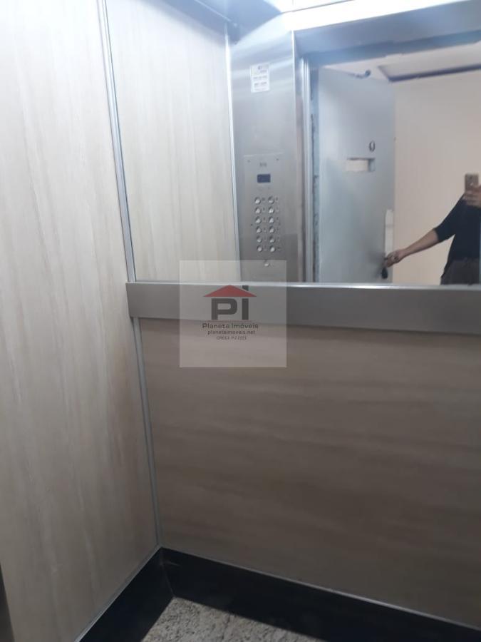 Apartamento à venda com 2 quartos, 77m² - Foto 19
