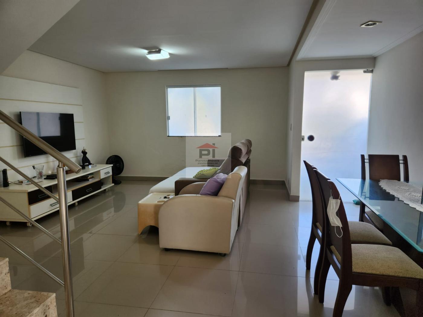 Casa de Condomínio, 4 quartos - Foto 1