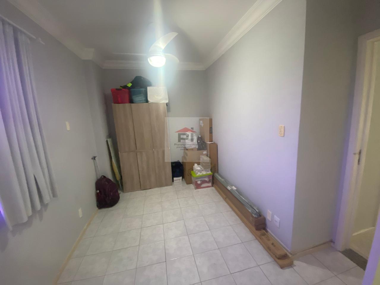 Apartamento à venda com 3 quartos, 70m² - Foto 4