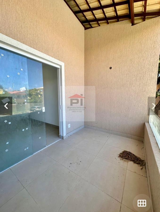 Apartamento à venda com 2 quartos, 68m² - Foto 2