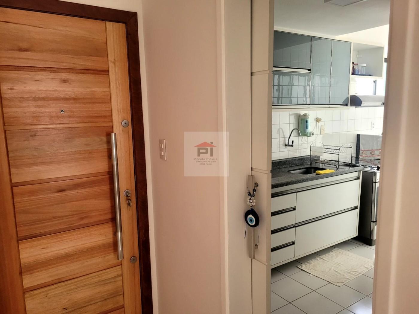 Apartamento à venda com 2 quartos, 64m² - Foto 7