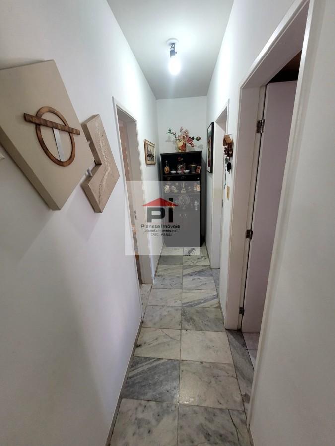 Apartamento à venda com 2 quartos, 82m² - Foto 5