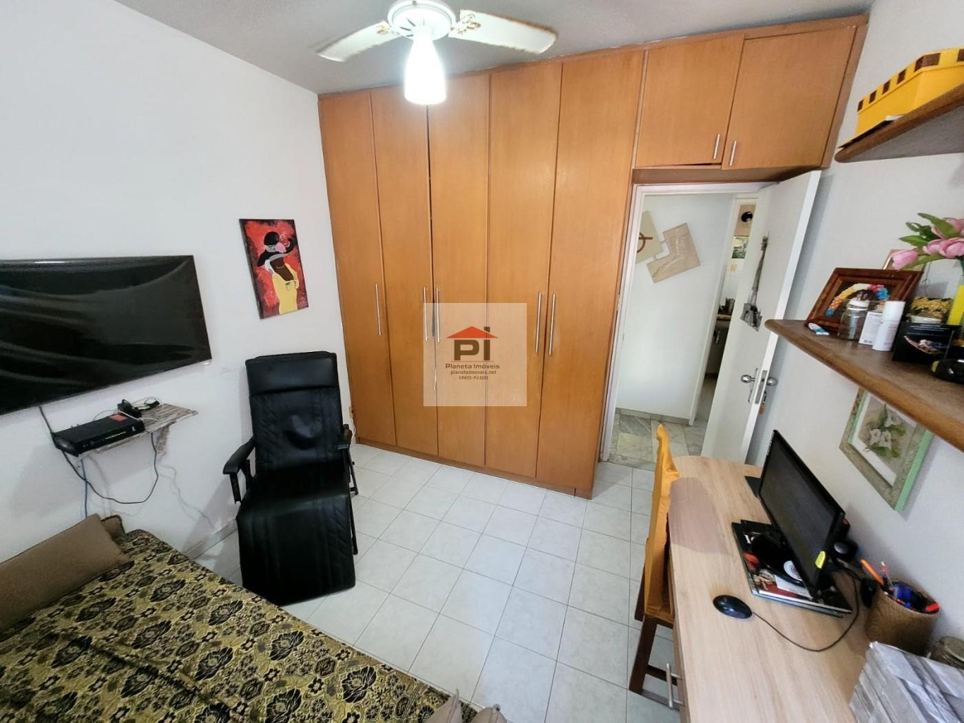 Apartamento à venda com 2 quartos, 82m² - Foto 11
