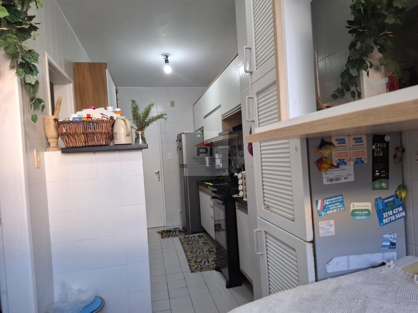 Apartamento à venda com 2 quartos, 82m² - Foto 13
