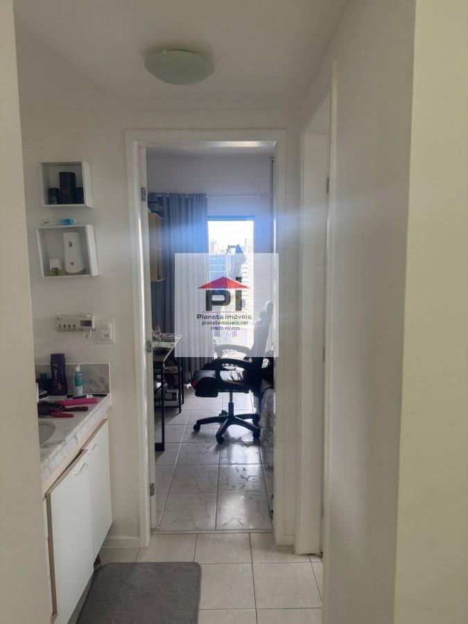 Apartamento à venda com 1 quarto, 47m² - Foto 9