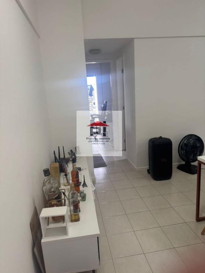 Apartamento à venda com 1 quarto, 47m² - Foto 4