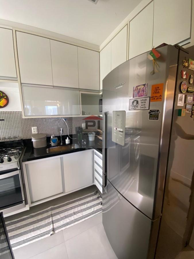 Apartamento à venda com 3 quartos, 70m² - Foto 7