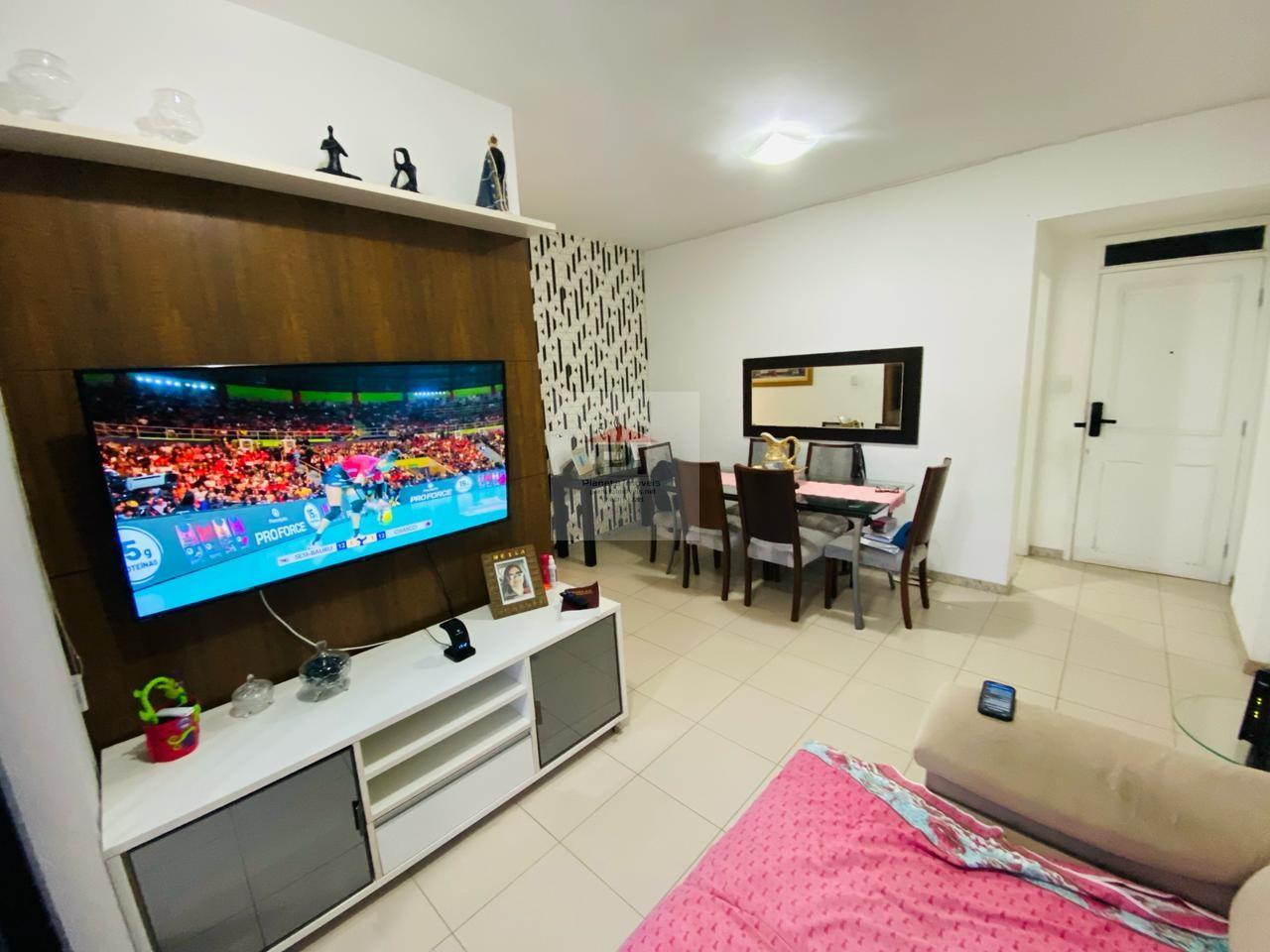 Apartamento à venda com 3 quartos, 84m² - Foto 2