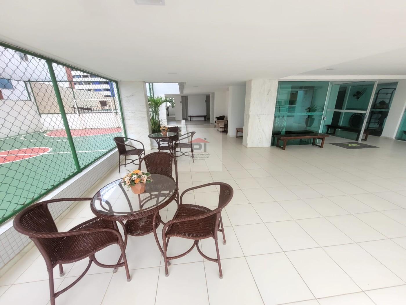 Apartamento para alugar com 2 quartos, 70m² - Foto 16