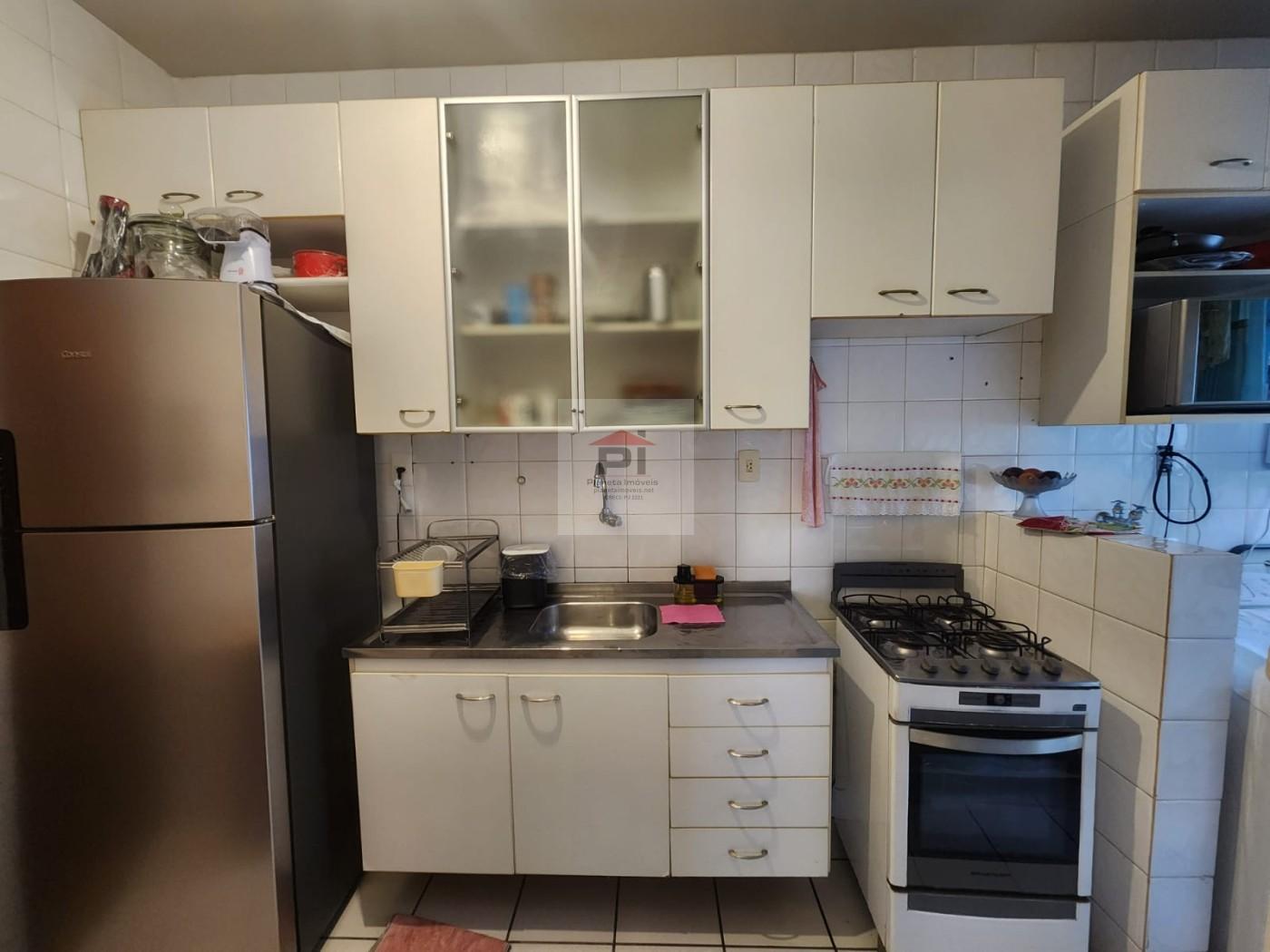 Apartamento à venda com 3 quartos, 82m² - Foto 11