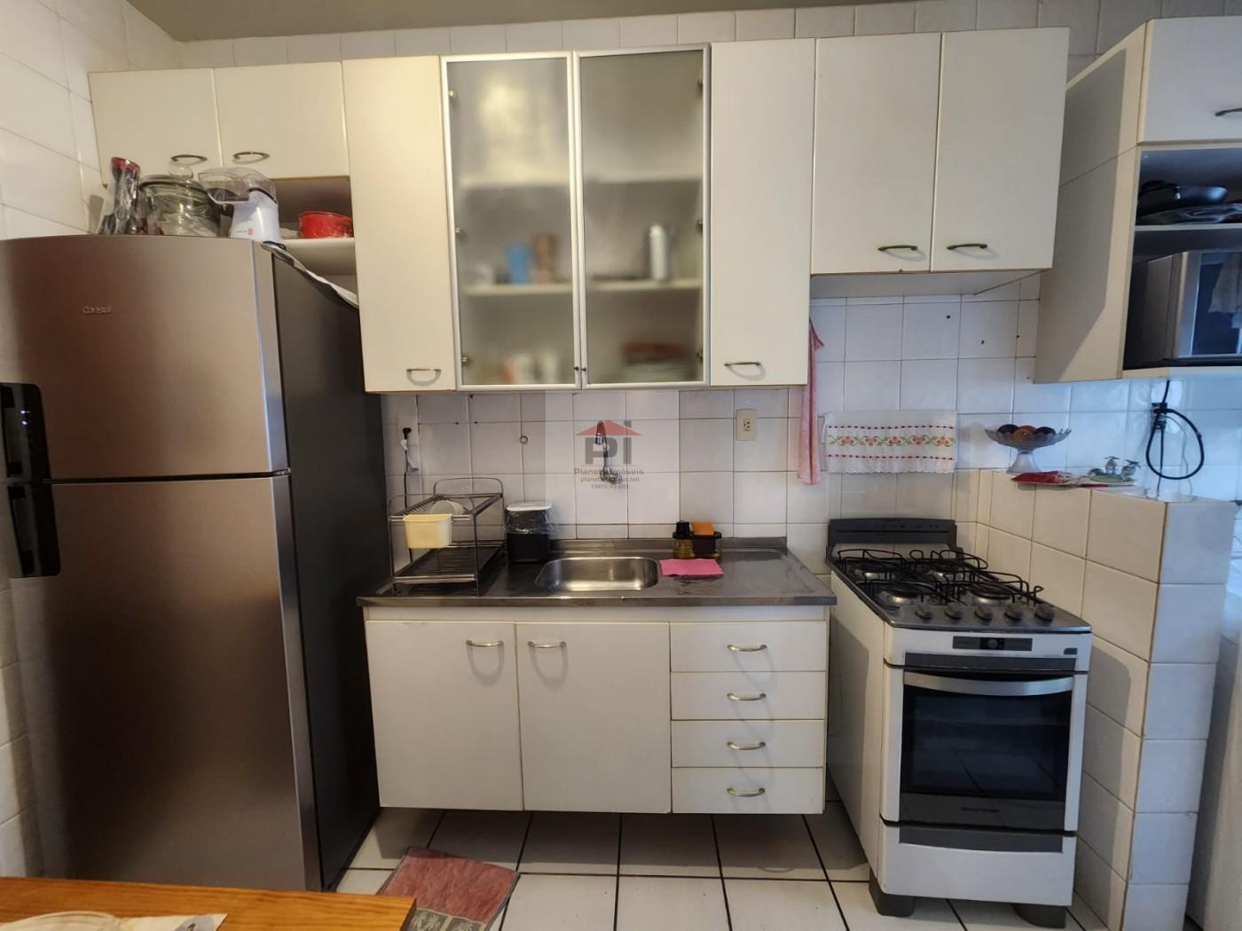 Apartamento à venda com 3 quartos, 82m² - Foto 12