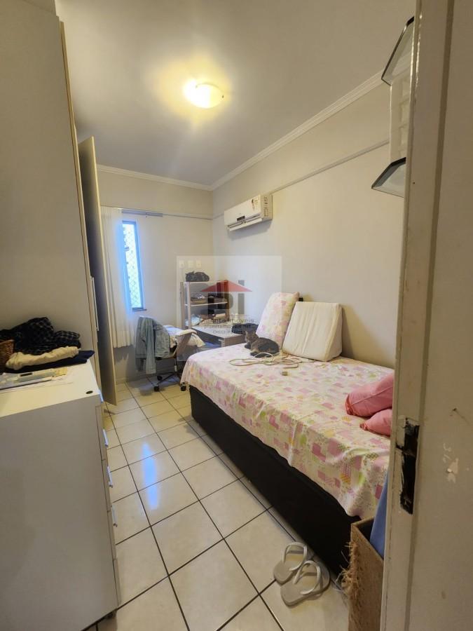 Apartamento à venda com 3 quartos, 82m² - Foto 19