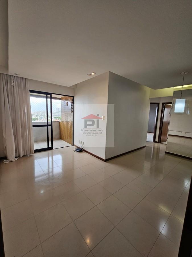 Apartamento à venda com 3 quartos, 73m² - Foto 2