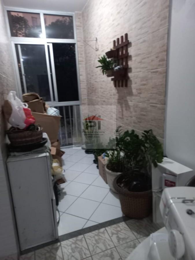 Apartamento à venda com 2 quartos, 68m² - Foto 6