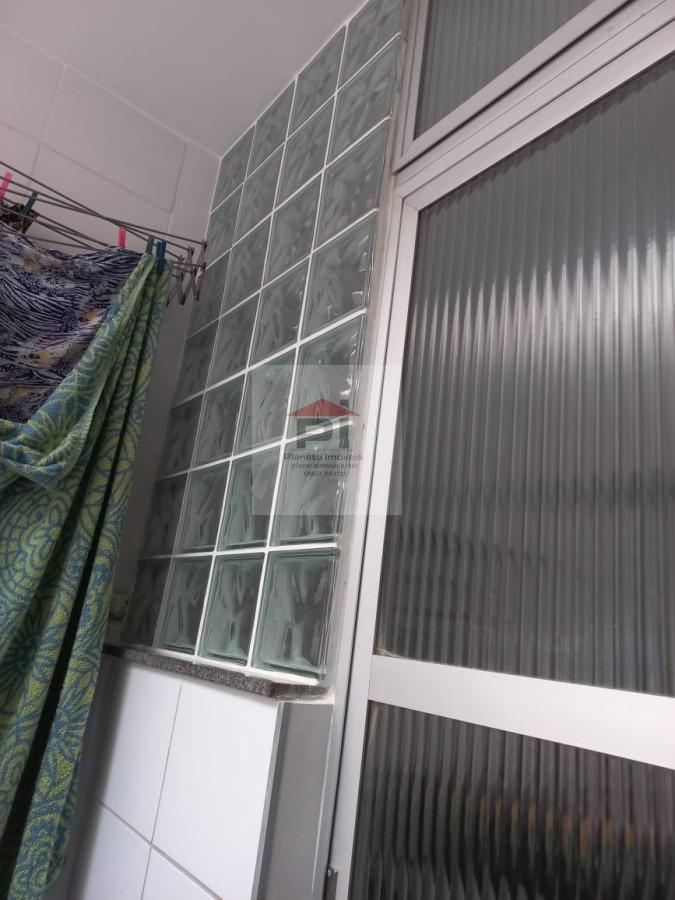 Apartamento à venda com 2 quartos, 68m² - Foto 30