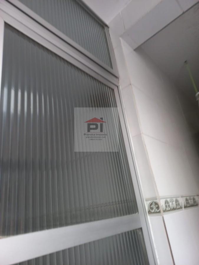 Apartamento à venda com 2 quartos, 68m² - Foto 43