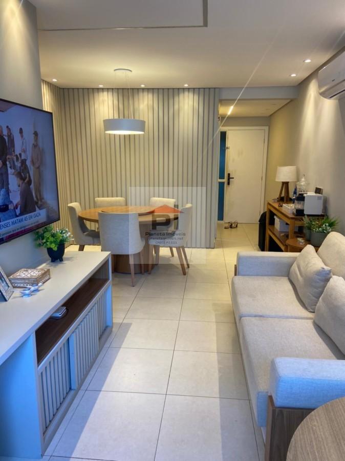 Apartamento à venda com 3 quartos, 74m² - Foto 2