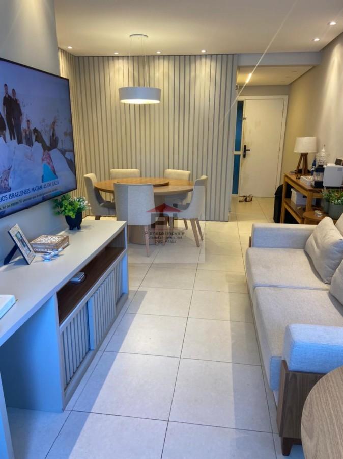 Apartamento à venda com 3 quartos, 74m² - Foto 1