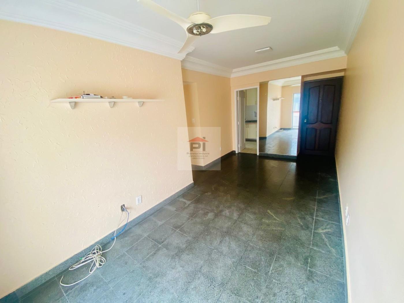 Apartamento à venda com 3 quartos, 72m² - Foto 3