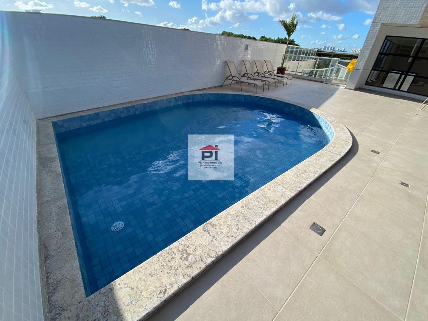 Apartamento à venda com 3 quartos, 86m² - Foto 18