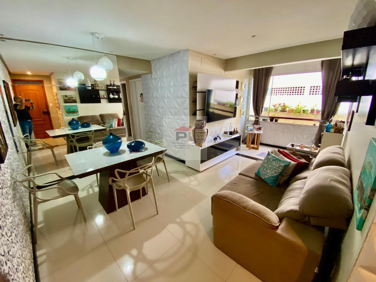 Apartamento à venda com 3 quartos, 76m² - Foto 1
