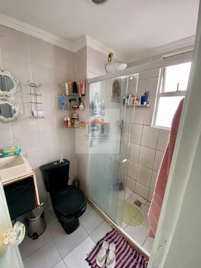 Apartamento à venda com 3 quartos, 76m² - Foto 8