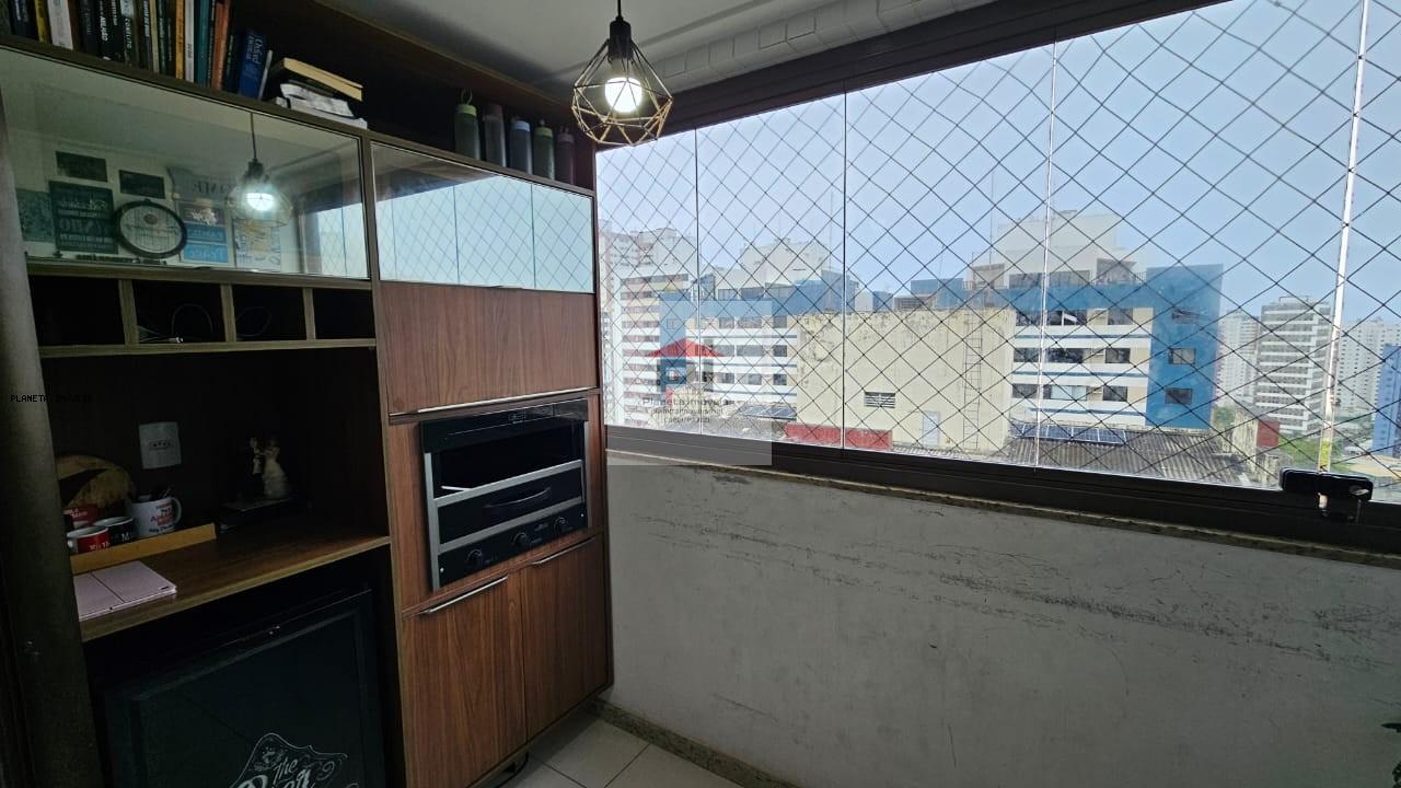 Apartamento à venda com 3 quartos, 72m² - Foto 2