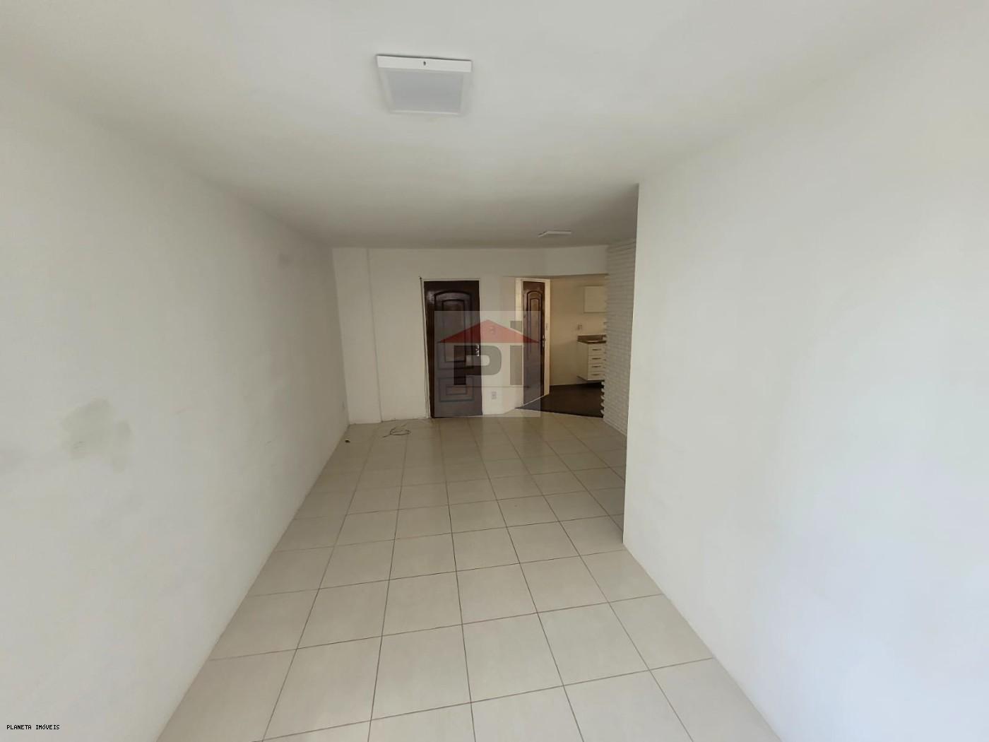 Apartamento, 2 quartos, 74 m² - Foto 2