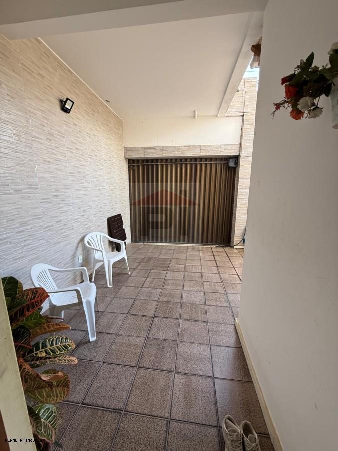Casa, 4 quartos, 280 m² - Foto 2
