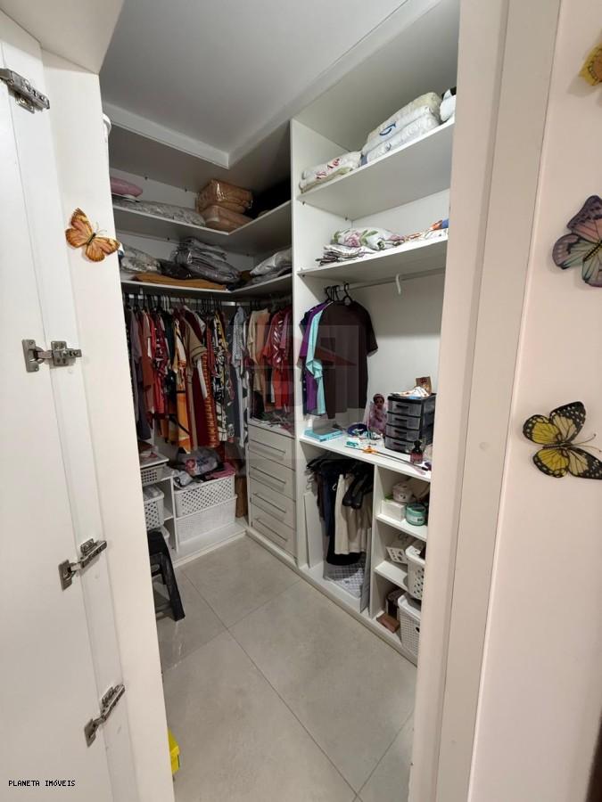 Casa, 4 quartos, 280 m² - Foto 13