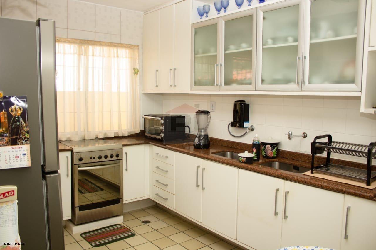 Casa, 4 quartos, 227 m² - Foto 12